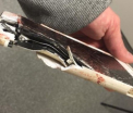 Telefonul mobil i-a salvat viata unei femei ranite grav in atacul din Manchester. Srapnelul i-a secerat un deget