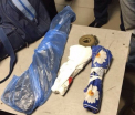 Politistii de frontiera ucraineni au oprit un tanar care venea din Rusia cu o geanta plina cu pungi. Ce ascundea de fapt barbatul - FOTO/VIDEO