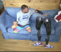 Un soldat american care a ramas fara maini si picioare in Afganistan a devenit un exemplu. "Nu vreau sa fiu tipul fara brate"