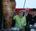 Angela Merkel si-a schimbat pozitia fata de legalizarea casatoriei intre persoane de acelasi sex