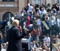 Donald Trump si-a incheiat discursul din Polonia pe fondul unei melodii care seamana cu \'Treceti batalioane romane Carpatii" - VIDEO