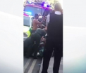 Posibil atac cu "acid" in Londra. Doua persoane au fost spitalizate dupa ce au fost stropiti cu o substanta otravitoare
