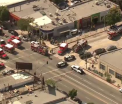 9 persoane care se aflau pe o terasa din Los Angeles au fost spulberate de o masina. Reactia soferului dupa accident