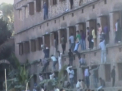 Si-au ajutat odraslele sa copieze la examene. Fapta mai multor parinti din timpul unui test. VIDEO
