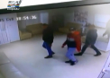 Terapie ANTI-HOTIE. "Tratamentul" pe care l-au primit trei indivizi care sufereau de hotie cronica: Furau dintr-un spital din capitala tot ce le pica sub mana