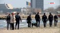 Cocaina din marea Neagra, gasita pe litoralul din Romania, a ajuns si in Bulgaria. Autoritatile de acolo anunta ca au ridicat sase pachete cu o greutate totala de 170 de kilograme de cocaina - VIDEO