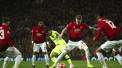 Spectacolul continua in prima mansa a sferturilor de finala ale Ligii Campionilor. Barcelona a avut un meci de foc in deplasare, dupa ce s-a impus cu 1 la 0 in fata celor de la Manchester United - VIDEO