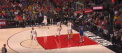 Victorie la limita pentru formatia de baschet Golden State Warriors. In play-off-ul NBA, Warrios s-a impus cu scorul de 119 la 117 impotriva celor de la Blazers, dupa ce partida  a ajuns in prelungiri - VIDEO