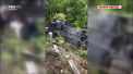 Cel putin o persoana a murit, iar alte 15 au fost ranite, dupa ce autocarul in care se aflau s-a rasturnat si a ajuns intr-un sant pe o autostrada din Italia - VIDEO