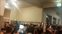 Au asteptat ore intregi, dar nu au mai apucat sa voteze. Sute de romani din diaspora au ramas dezamagiti dupa ce sectiile de votare s-au inchis fara sa primeasca toti alegatorii - VIDEO