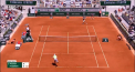 Cei mai buni tenismeni ai planetei continua lupta pentru marele trofeu de la Roland Garos. Roger Federer si Rafael Nadal sunt de neoprit la turneul de Mare Slem al anului si s-au calificat ieri fara emotii in sferturile de finala - VIDEO