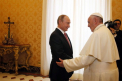 Papa Francisc il va primi pe Vladimir Putin. S-au mai intalnit in 2015