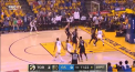 Cel de-al treilea duel din marea finala NBA s-a incheiat cu un esec pentru Golden State Warriors. Campioana ultimelor doua editii a fost distrusa la un scor nebun de gruparea din Toronto - VIDEO