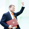 Liderul Partidului Sor a anuntat ca va sustine maine o conferinta de presa, la care va vorbi despre pozitia partidului sau referitor la evenimentele din tara - VIDEO