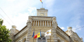 Primaria municipiului Chisinau a venit cu o reactie dupa ce rise.md a publicat articolul „Primaria premiilor". Responsabilii spun ca autorii materialului au prezentat eronat informatiile privind constatarile efectuate de catre Curtea de Conturi, aducand astfel un prejudiciu de imagine primariei capitalei
