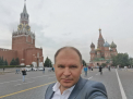 Ion Ceban s-a fotografiat in Piata Rosie din Moscova. Deputatul se afla intr-o vizita de lucru in Rusia impreuna cu Zinaida Greceanii, Alexandru Slusari si Oazu Nantoi - FOTO
