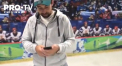 Provocarea lansata pe retelele sociale de Conor McGregor, de a desface dopul unei sticle cu piciorul, atrage tot mai multa lume. Un jucator rus de hochei a facut acelasi lucru si a filmat momentul - VIDEO