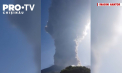 Pe insula Stromboli este stare de alerta, dupa ce lava fierbinte a inceput sa curga de pe muntele care acopera o mare parte a regiunii. Un barbat a murit, iar o alta persoana a fost ranita - VIDEO
