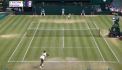 Serena Williams o va intalni in finala de la Wimbledon pe Simona Halep. Americanca a reusit sa obtina calificarea in ultima etapa dupa o victorie categorica in doua seturi in fata unei sportive din Cehia - VIDEO