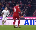 James Rodriguez, jucatorul lui Real Madrid, va semna cu rivala galacticilor, Atletico Madrid. Pe masa au fost pusi 50 de milioane de euro si un salariu de 7,5 milioane de euro pentru columbian 