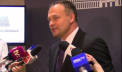 Andrian Candu spune ca Vlad Plahotniuc nu ar avea cetatenie ceha, asa cum spunea anterior deputatul ACUM, Dumitru Alaiba. Deputatul democrat a revenit la sedinta Parlamentului - VIDEO
