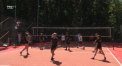 Sportivi profesionisti, dar si amatori s-au adunat intr-un parc din capitala pentru a juca volei si pentru a promova astfel modul sanatos de viata - VIDEO