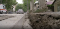 Lucrarile de pe strada Ion Creanga din capitala vor fi stopate, iar trotuarele – reparate doar pe jumatate. Despre asta, spune primarul interimar Adrian Talmaci - VIDEO