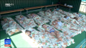 La o gradinita din capitala copiii fac amiaza afara. Nu pentru ca nu ar avea paturi in institutie, ci pentru ca somnul in aer liber este mai odihnitor si mai sanatos. Dupa trezire, micutii fac gimnastica in sanul naturii si terapie pentru talpi - VIDEO