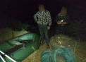 Pescuit ilegal la frontiera. Politia a confircat circa 100 kg de peste si a amendat 8 persoane. Cum au fost prinsi acestia si ce risca acestia