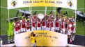 Formatia Ajax este noua campioana a Olandei din acest sezon. Lancierii i-au invins, cu doi la zero, pe baietii de la PSV, iar fiesta a inceput dupa finalul meciului - VIDEO