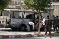 Un autobuz a sarit in aer, in urma impactului cu o bomba. Zeci de morti in Afganistan