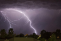 Ploi cu descarcari electrice in toata tara. Cum va fi vremea in urmatoarele zile. Prognoza meteo - FOTO