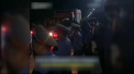 Unul dintre militarii, care au luat cu asalt resedinta fostului presedinte kargaz, a murit in urma ciocnirilor cu sustinatorii acestuia. Totodata, alti 42 de oameni implicati in conflict au ajuns la spital - VIDEO