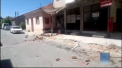 Un cutremur de 5,8 grade pe scara Richter a  zguduit vestul Turciei. Seismul a distrus mai multe cladiri, iar peste de 20 persoane au avut nevoie de ingrijiri medicale. Autoritatile locale anunta ca pagubele sunt mari - VIDEO