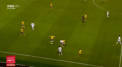 Zlatan Ibrahimovic confirma faptul ca este un adevarat specialist al golurilor frumoase. De aceasta data, reusita suedezului in poarta lui Toronto, poate fi remunerata cu Premiul Puskas - VIDEO