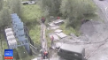 Momentul cand un electrician taie un cablu de 6.000 V fara sa stie ca e legat la curent - VIDEO