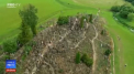 Un cimitir fara morti. In Lituania se afla un scanctuar unic in lume - un deal pe care au fost puse mai bine de 200.000 de cruci - VIDEO