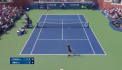 Radu Albot si Alexander Zverev au oferit unul dintre cele mai frumoase meciuri din turul doi de la US Open. Aseara, compatriotul nostru a revenit de la 2 la 0 la seturi, le-a castigat pe urmatoarele doua, insa a cedat in actul decisiv - VIDEO