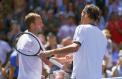 Dupa ce a schiopatat in primele doua tururi, Roger Feder s-a dezlantuit in cel de-al treilea. Numarul 3 mondial a trecut fara griji de englezul Daniel Evans, obtinand calificarea in turul 4 de la US Open