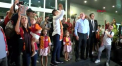 Echipele de fotbal din Turcia isi intaresc lotul. Radamel Falcao a ajuns ieri la Galatasaray, iar peste 25 de mii de turci s-au adunat pe stadionul din Instanbul pentru a-i ura bun venit columbianului - VIDEO
