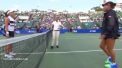 Tenismena Naomi Osaka s-a calificat in sferturile turneului WTA din Japonia, care se desfasoara in orasul sau natal. Principala favorita a competitiei a trecut astazi, in minim de seturi, de Viktoria Tomova din Bulgaria - VIDEO