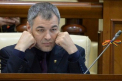 Octavian Ticu acuza blocul ACUM de tradare, vorbeste despre „primele alegeri in epoca post-Plahotniuc” si i se adreseaza „prietenului sau”, Andrei Nastase, intr-un mesaj: „Ramanerea ta in cursa imi intareste convingerea ca esti solutia lui Dodon pentru Chisinau” - FOTO
