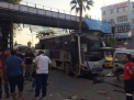 Atac cu bomba, in centrul unui oras din Tucia. Un autobuz a fost distrus de explozie