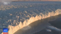 Un ghetar urias, de marimea Londrei, s-a desprins din estul Antarcticii. Expertii il monitorizeaza ca acesta sa nu provoace impedimente transportului maritim - VIDEO