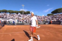 Novak Djokovic a revenit pe teren. Liderul mondial a debutat cu dreptul in prima zi a turneului de la Tokyo. Parte de succes a avut si moldoveanul Radu Albot. Compatriotul nostru s-a calificat in runda urmatoare, dupa o victorie asupra lui Filip Krajinovic. - VIDEO