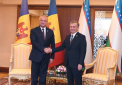 Un drapel "special" pentru intrevederea cu Presedintele Uzbekistanului. Igor Dodon, la Summitul CSI
