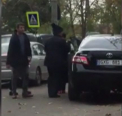 Observatorii PromoLEX spun ca au depistat un sir de incalcari. Sustinatorii blocului ACUM spun ca cei care-l sprijina pe Ion Ceban ar da sute de lei pentru ca orasenii sa voteze pentru un anumit candidat. Iar Marina Tauber afirma ca la Peresecina localnicii ar fi intimidati de oamenii legii, care ar fi trimisi de reprezentantii ACUM - VIDEO