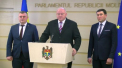 De dimineata, la Parlament, au fost consultari intre PSRM si blocul ACUM, iar Igor Dodon le-a mediat. Atat socialistii, cat si deputatii PAS-PPDA au declarat ca nu renunta la pozitiile asumate, iar un membru PSRM a rupt acordul de alianta - VIDEO
