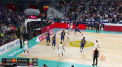 Victorie superba pentru Real Madrid in Euroliga de baschet. Una dintre cele mai titrate echipe din competitiei a facut spectacol in meciul de ieri cu Barcelona, pe care a invins-o cu 86 la 76 - VIDEO