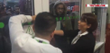 S-au calcat in picioare pentru un televizor sau electrocasnice, la pret redus. Odata cu promotiile, Black Friday a adus haos si imbulzeala in magazinele din lume - VIDEO